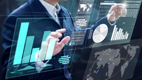 Análise de dados em tela holográfica, com gráficos e mapa-múndi